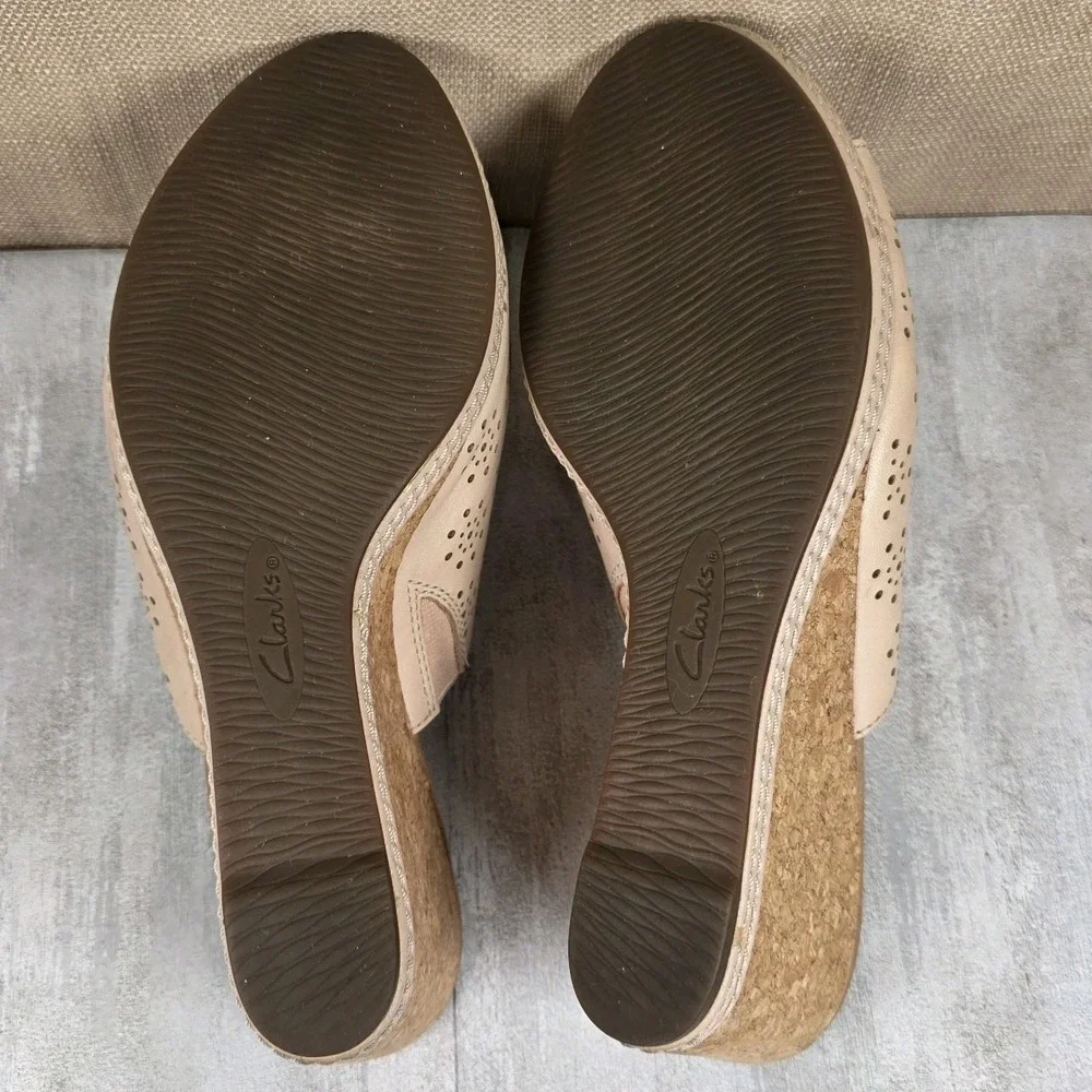 Clarks women helio
